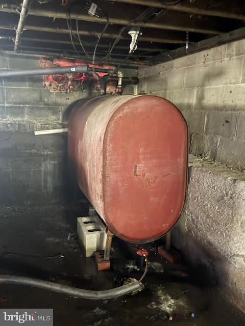548 Hawstone Road Lewistown, PA 17044 - Photo 42 of 46 Oil Tank
