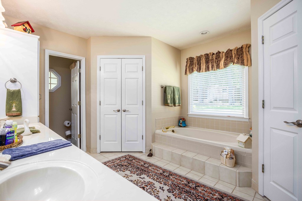 6825 Springbrook Court Columbus, GA 31909 - Photo 17 of 32 Gallery Image 17