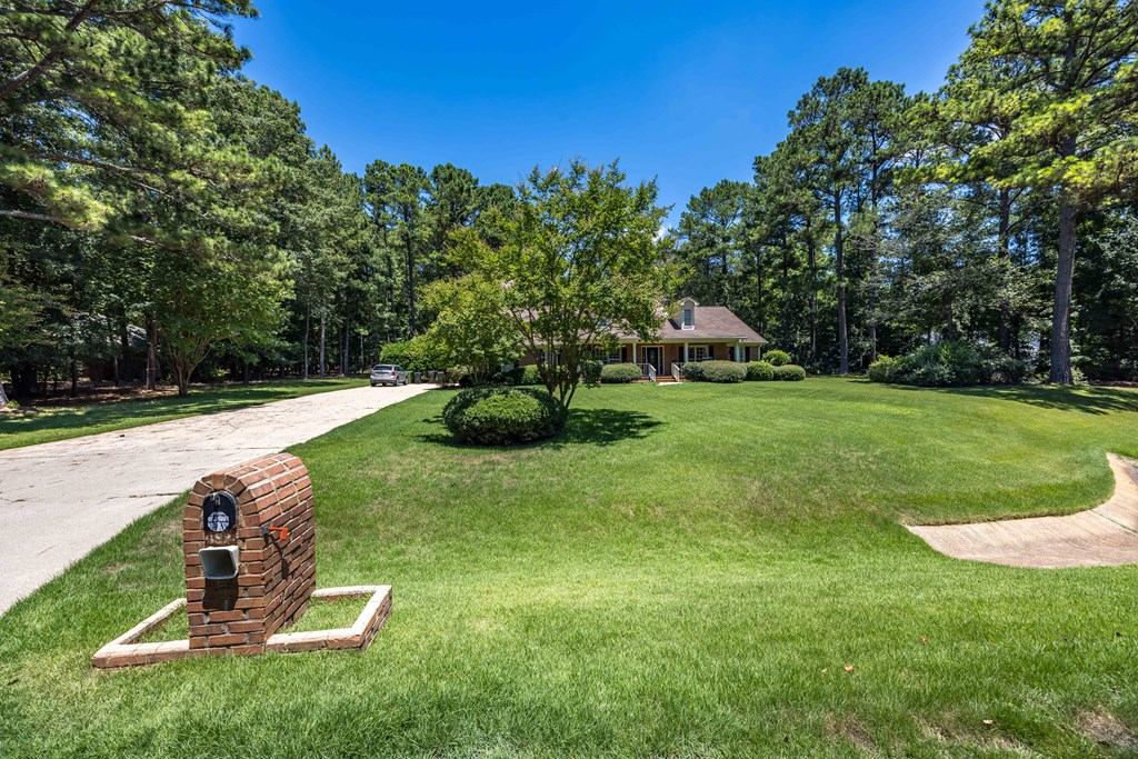 6825 Springbrook Court Columbus, GA 31909 - Photo 4 of 32 Gallery Image 4