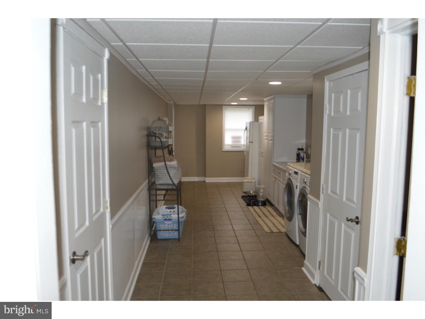 9002 Cloverly Road Philadelphia, PA 19136 - Photo 22 of 25 Gallery Image 22