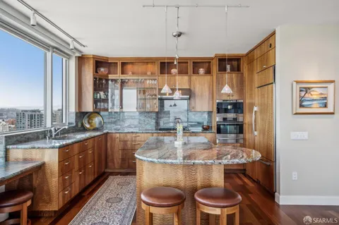 $1,895,000 | 501 Beale Street, Unit 20A, San Francisco, CA 94105
