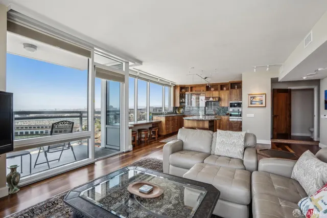 $1,895,000 | 501 Beale Street, Unit 20A, San Francisco, CA 94105