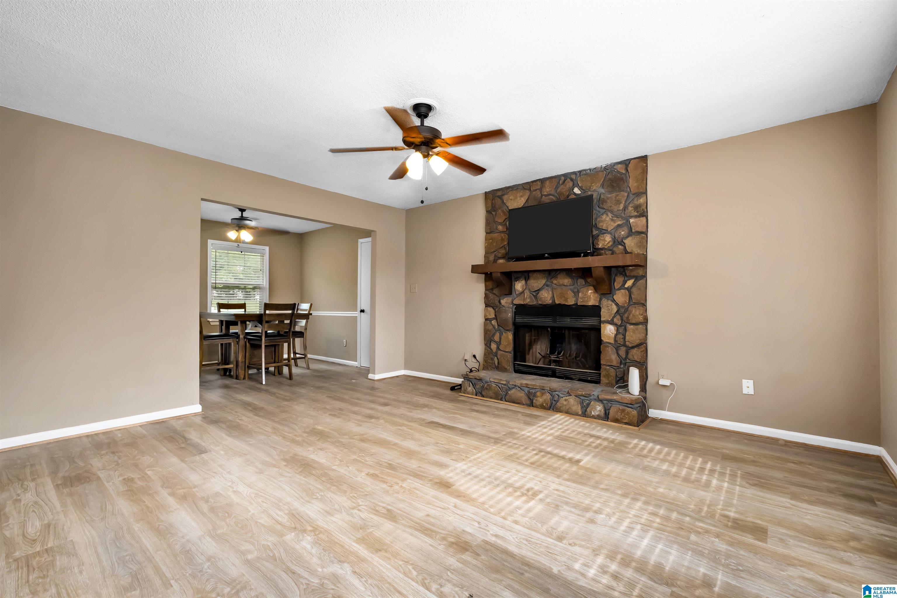 125 Mangrove Drive Alabaster, AL 35007 - Photo 5 of 38
