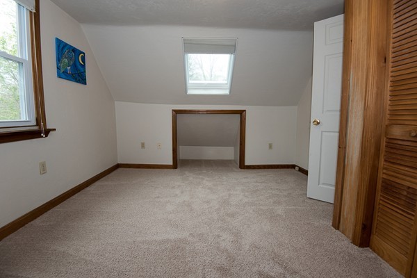 8 Rockaway Road Auburn, MA 01501 - Photo 15 of 30 Gallery Image 15