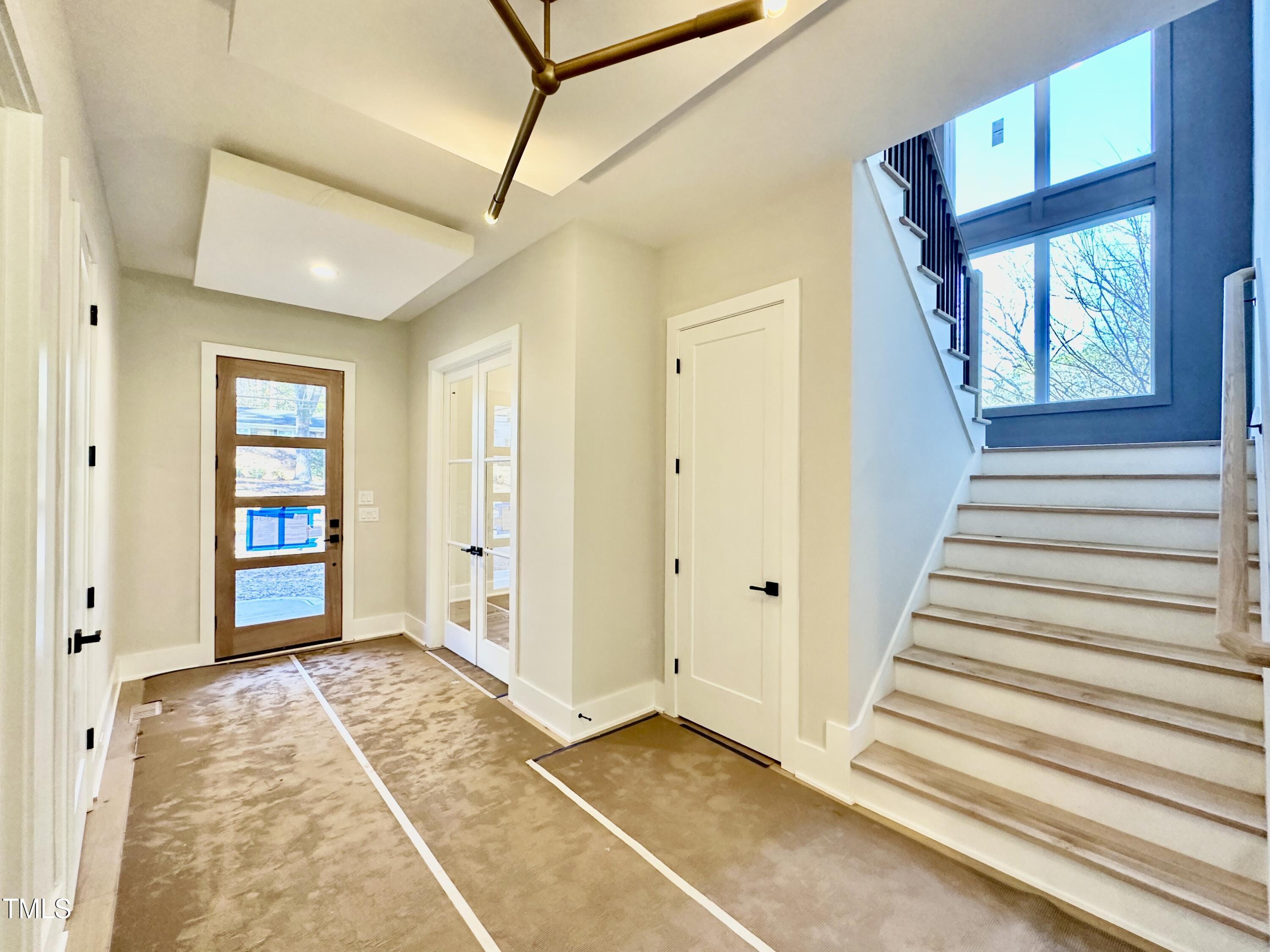 4504 Latimer Road Raleigh, NC 27609 - Photo 4 of 44 fullsizeoutput_4a9a