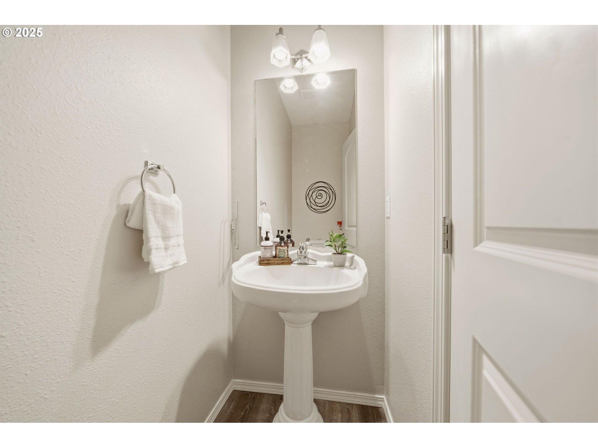 3545 Southeast 198th Avenue Camas, WA 98607 - Photo 13 of 28