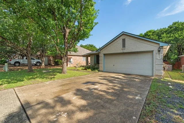 $414,990 | 2114 Desco Drive, Austin, TX 78748