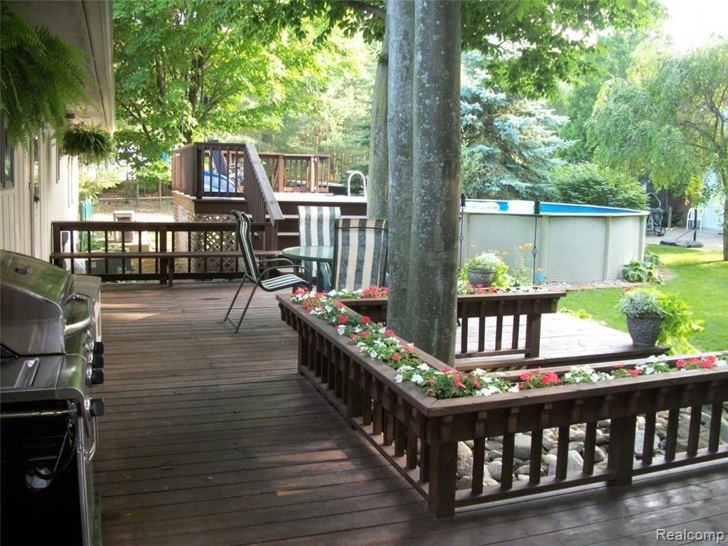 3810 South Sandusky Road Peck, MI 48466 - Photo 15 of 26 This is another view of the deck.
