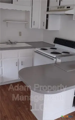 $599 | 1015 Hall Avenue, Killeen, TX 76541