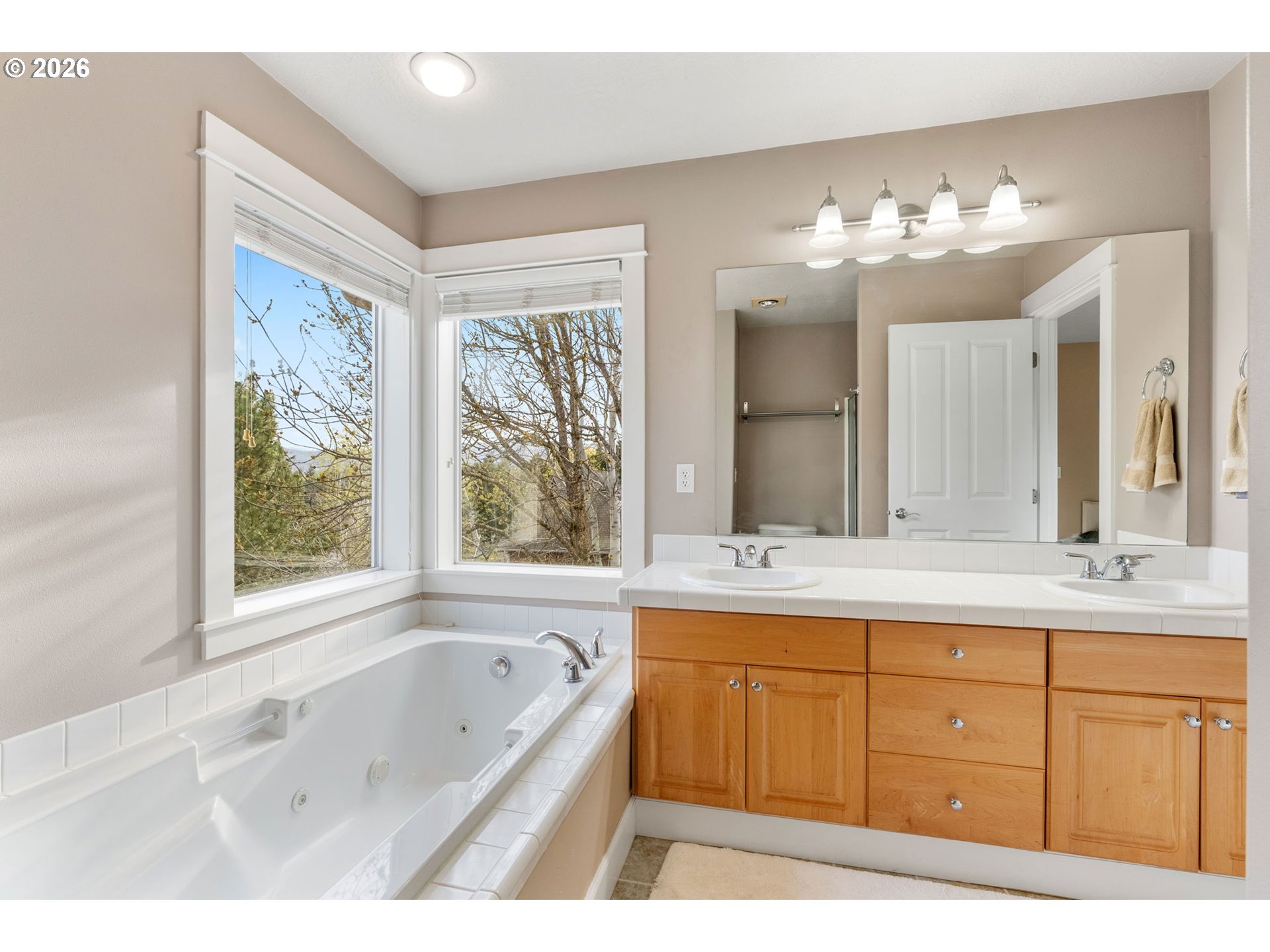 505 Dogwood Road Hood River, OR 97031 - Photo 31 of 45