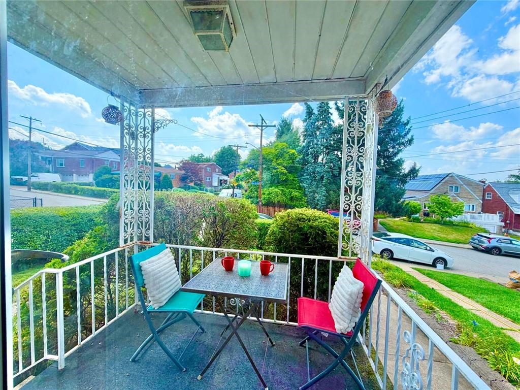 4289 Glen Lytle Road Pittsburgh, PA 15217 - Photo 2 of 46 Front Porch.