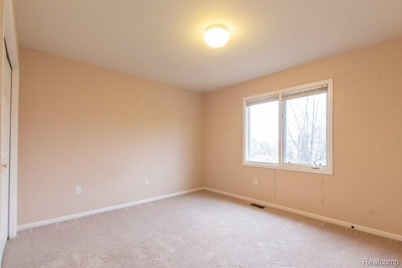 47955 Pavillon Road Canton, MI 48188 - Photo 48 of 53