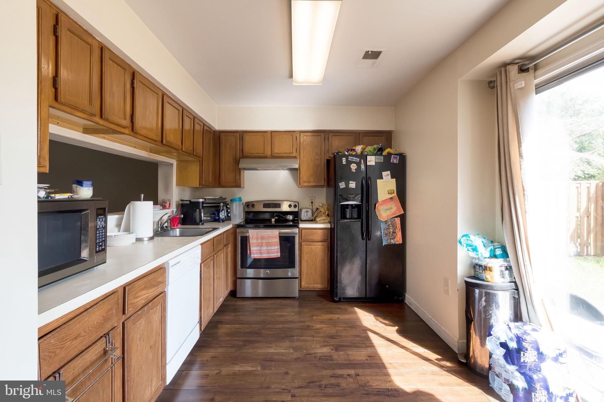 7403 Emerald Drive Manassas, VA 20109 - Photo 21 of 33