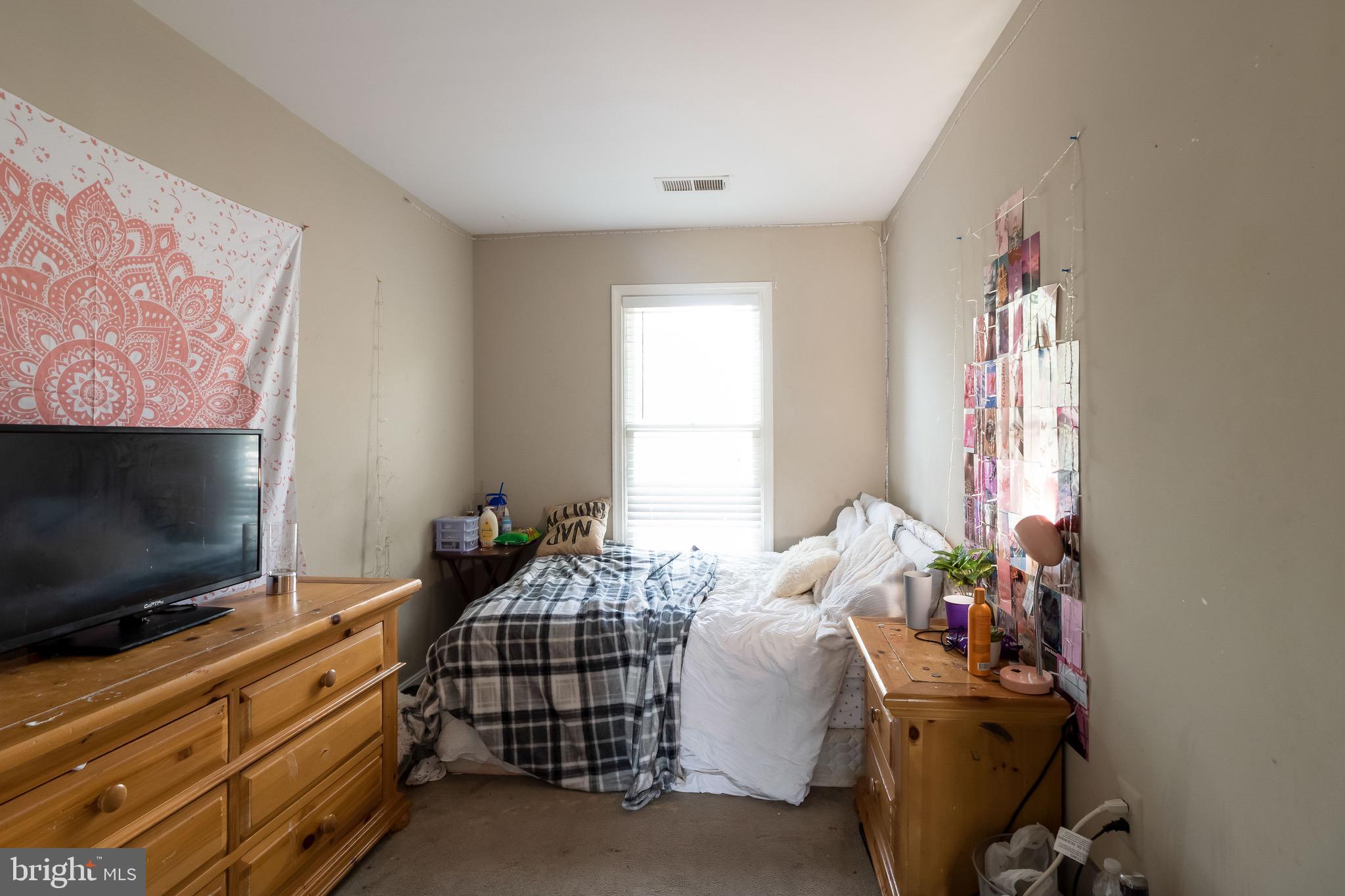 7403 Emerald Drive Manassas, VA 20109 - Photo 28 of 33