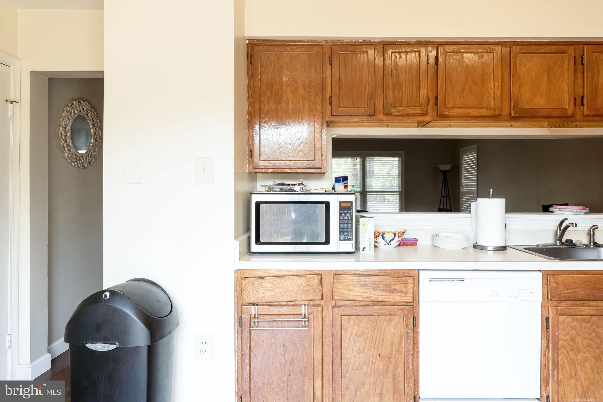 7403 Emerald Drive Manassas, VA 20109 - Photo 10 of 33