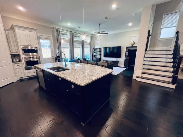 $4,200 | 8608 Costmary Lane, Houston, TX 77055