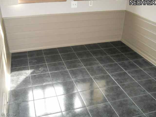 15521 Henley Road Cleveland, OH 44112 - Photo 6 of 10 Gallery Image 6