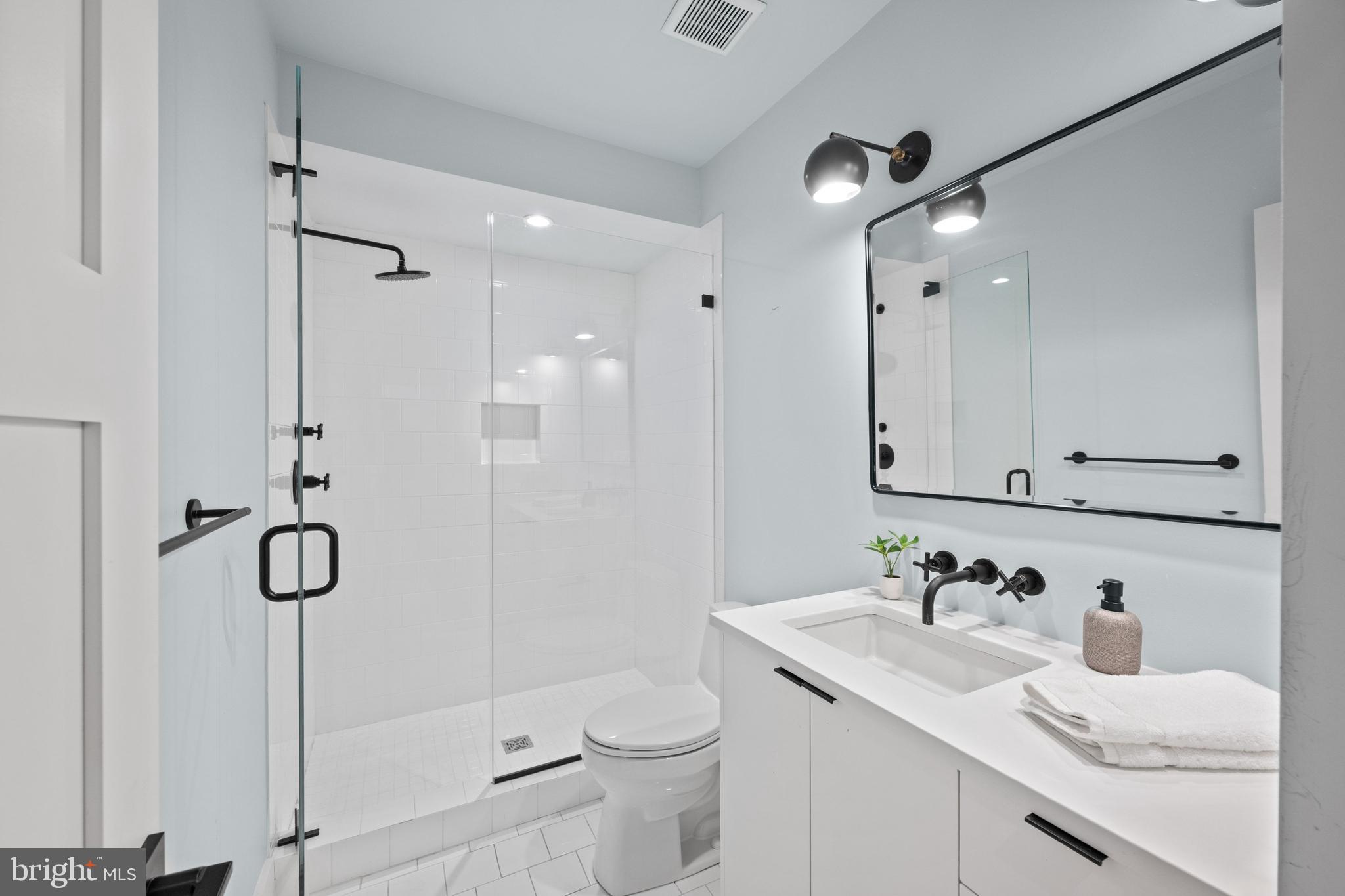 1806 9th Street Northwest, Unit 1 Washington, DC 20001 - Photo 29 of 34