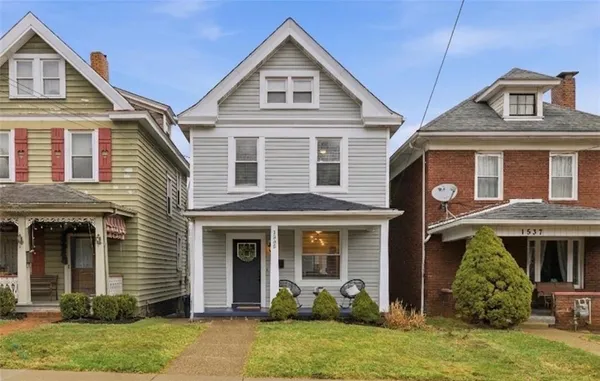 $230,000 | 1535 Vance Avenue, Coraopolis, PA 15108