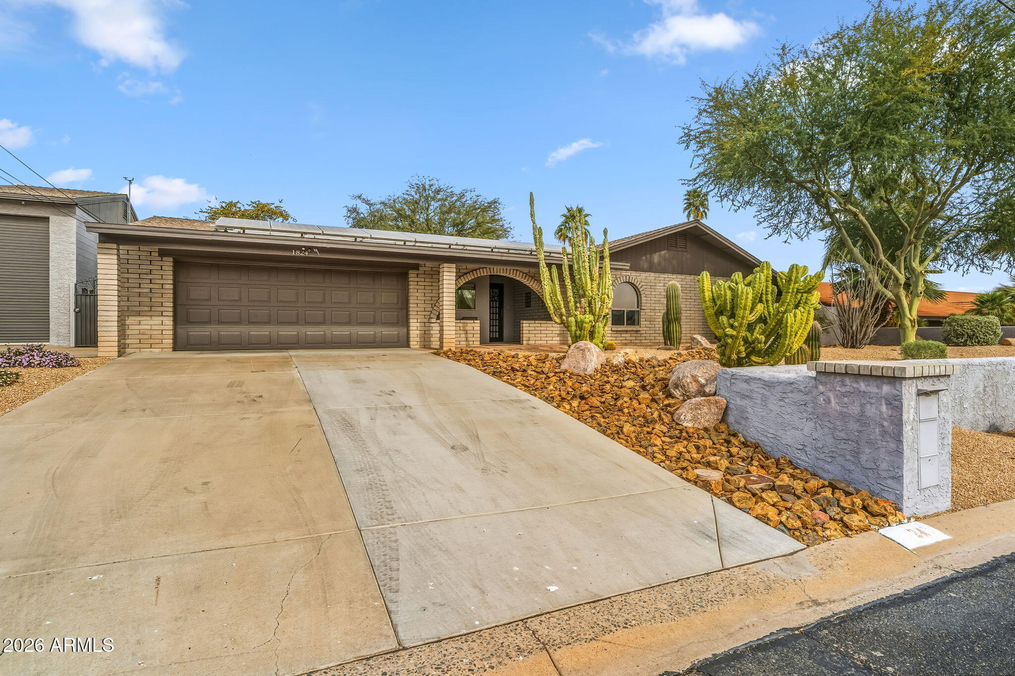 1824 East Ronald Road Phoenix, AZ 85022 - Photo 1 of 58 1-web-or-mls-DSC_3001