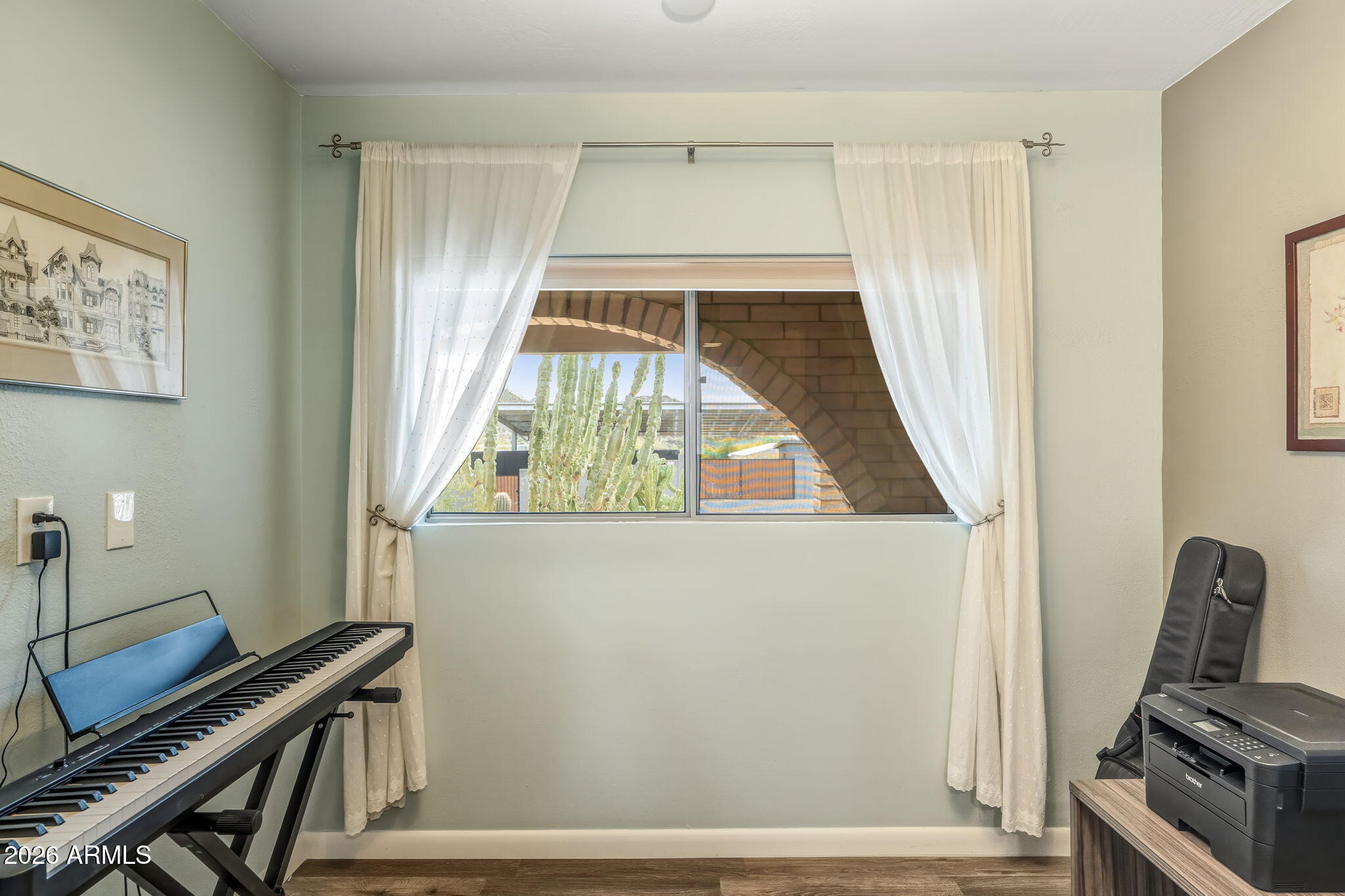 1824 East Ronald Road Phoenix, AZ 85022 - Photo 20 of 58 20-web-or-mls-DSC_3020