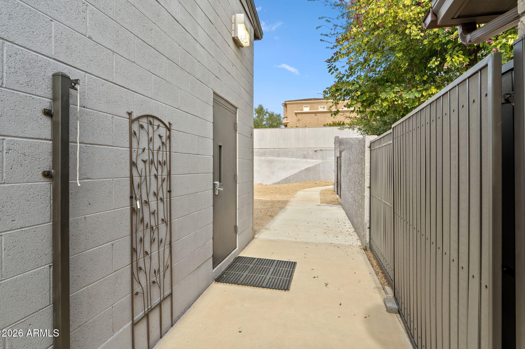 1824 East Ronald Road Phoenix, AZ 85022 - Photo 47 of 58 48-web-or-mls-DSC_3048