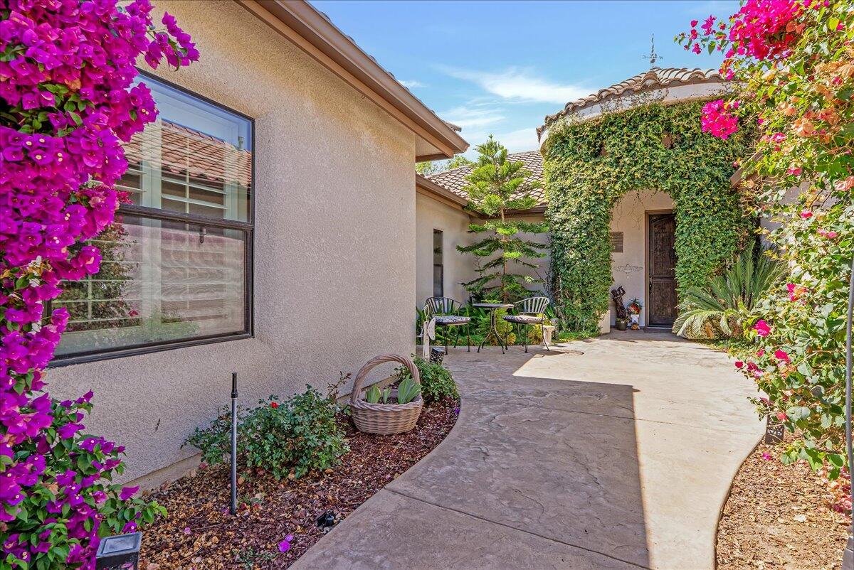 32815 Riverside Drive Springville, CA 93265 - Photo 14 of 84 Entryway