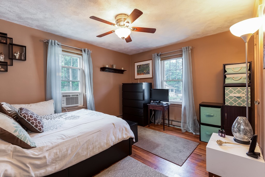 25 Partridge Road Weymouth, MA 02190 - Photo 12 of 21