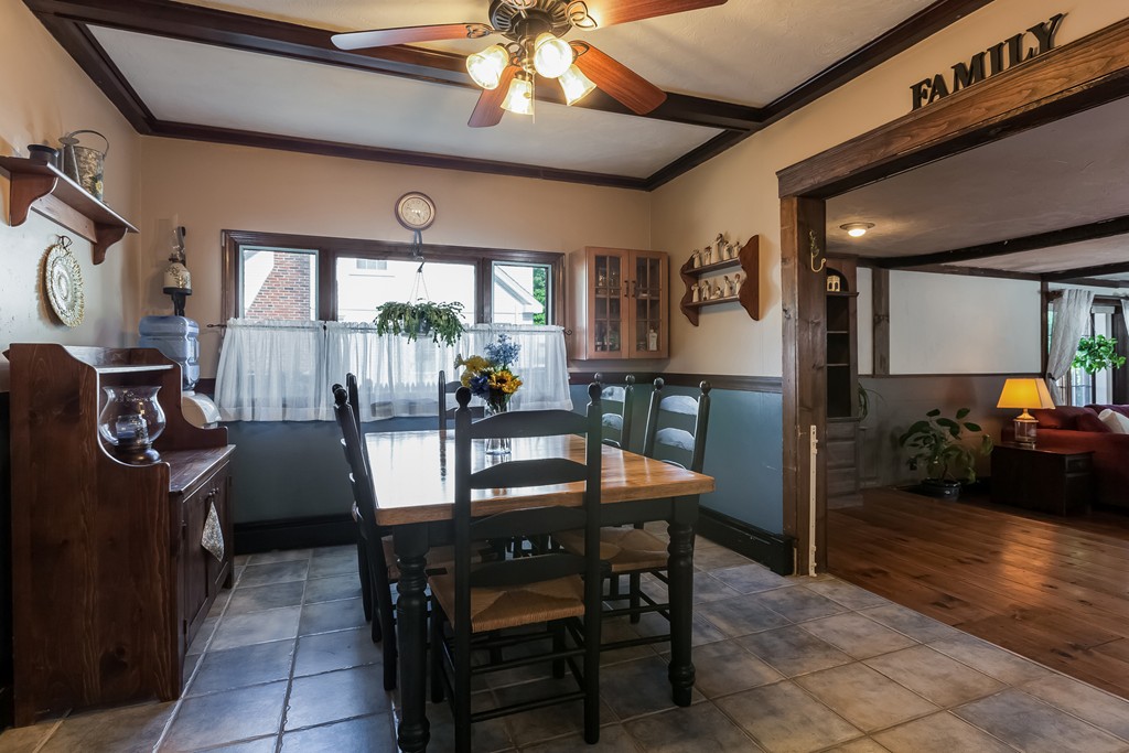 25 Partridge Road Weymouth, MA 02190 - Photo 5 of 21