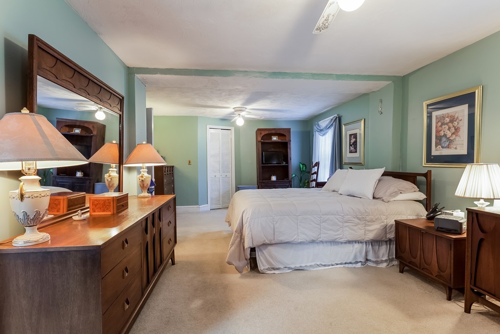 25 Partridge Road Weymouth, MA 02190 - Photo 10 of 21
