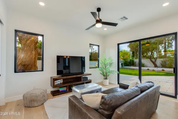 $2,099,000 | 5922 East Emile Zola Avenue, Scottsdale, AZ 85254