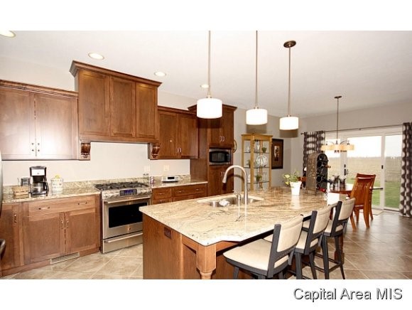 4413 Lynhurst Road Springfield, IL 62711 - Photo 6 of 20