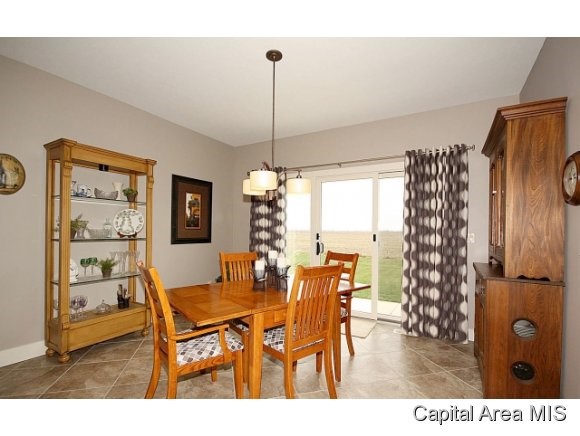 4413 Lynhurst Road Springfield, IL 62711 - Photo 8 of 20
