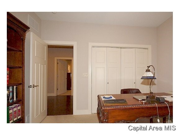 4413 Lynhurst Road Springfield, IL 62711 - Photo 10 of 20
