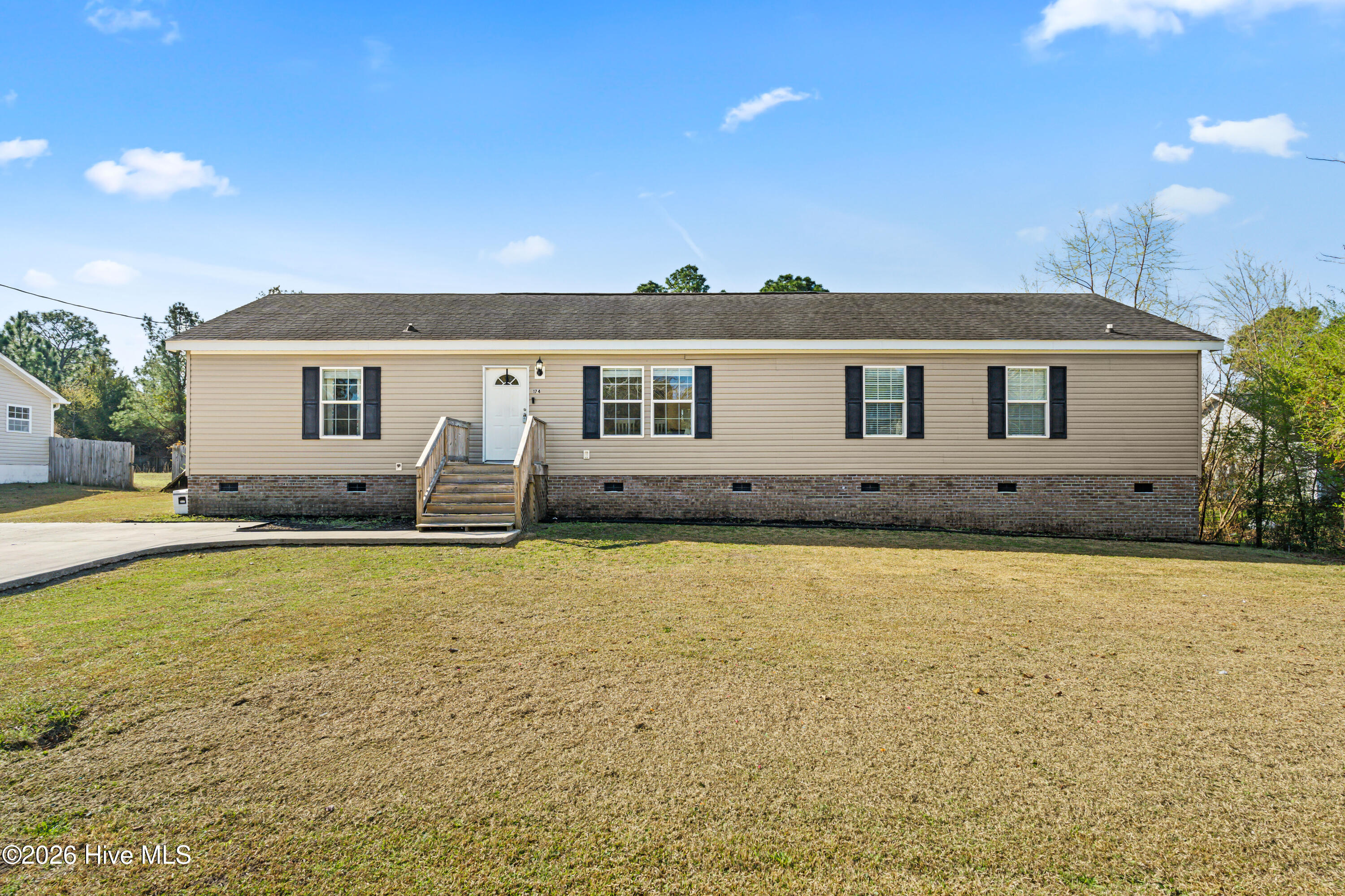 174 Sanders Drive Hubert, NC 28539 - Photo 1 of 28 1