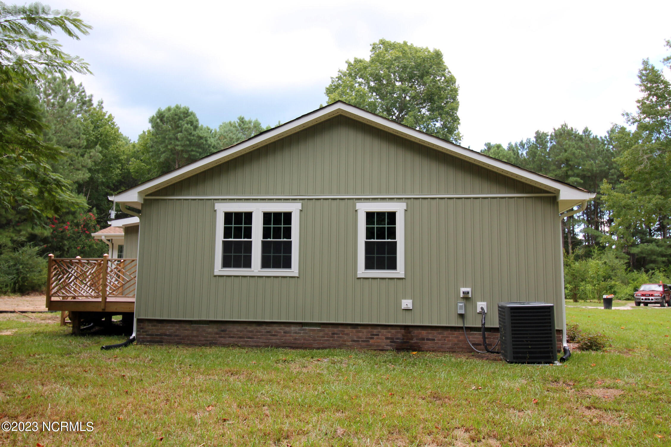 4437 Joe Mobley Road Williamston, NC 27892 - Photo 39 of 53 Far end of house, new HVAC