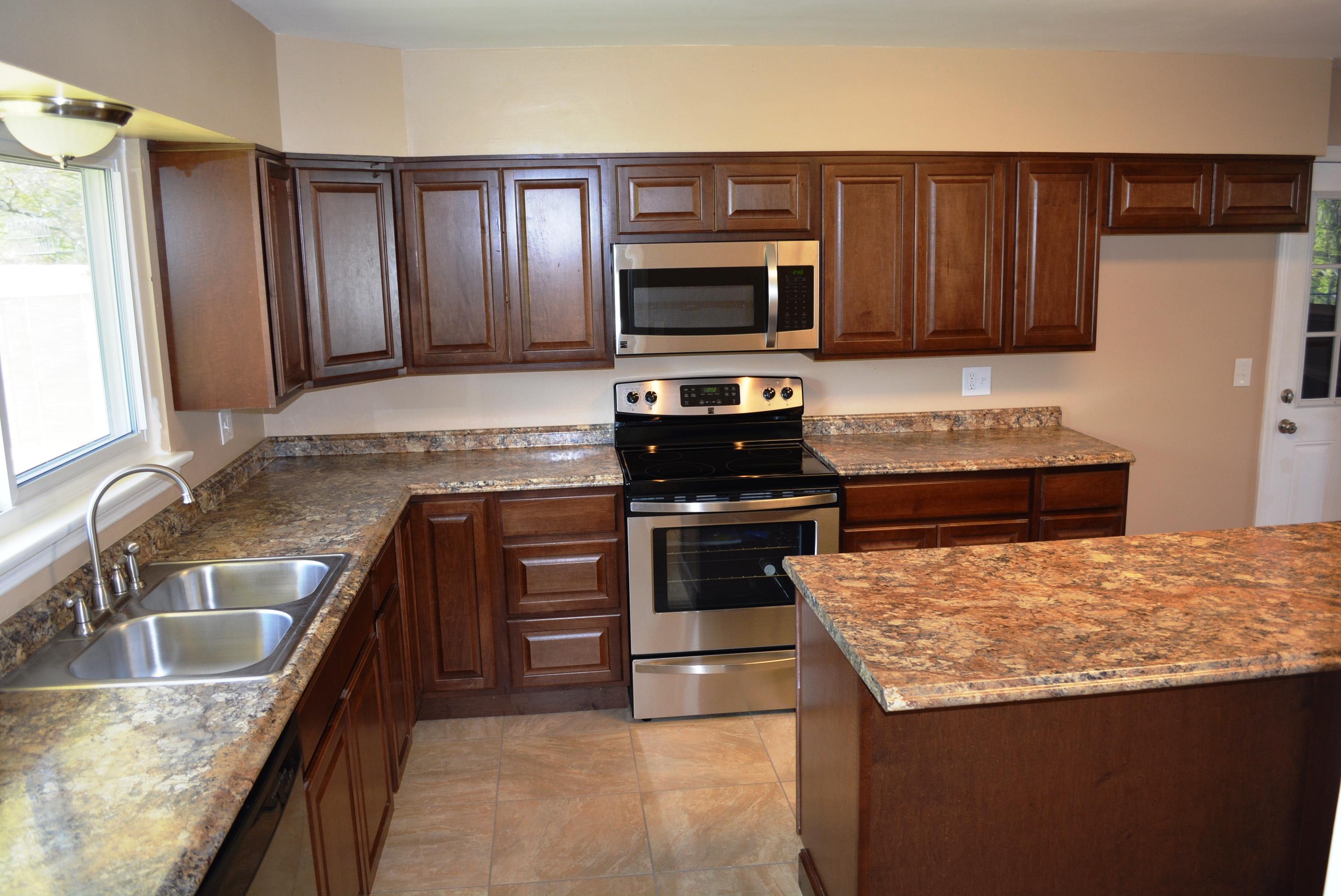 776 Munro Road Chattanooga, TN 37415 - Photo 3 of 28 010