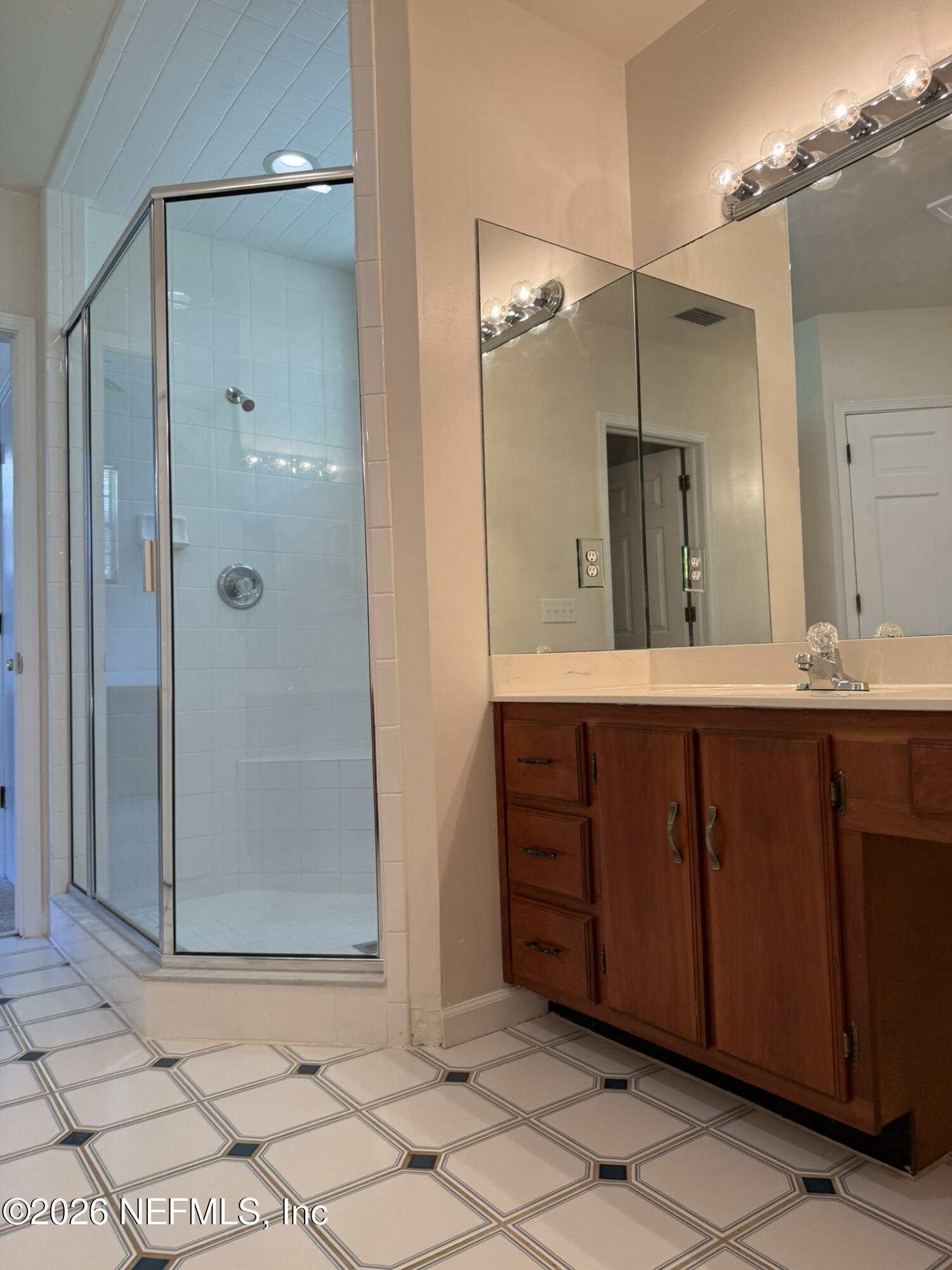 2659 Holly Point Road West Orange Park, FL 32073 - Photo 11 of 26 PRIMARY BATHROOM