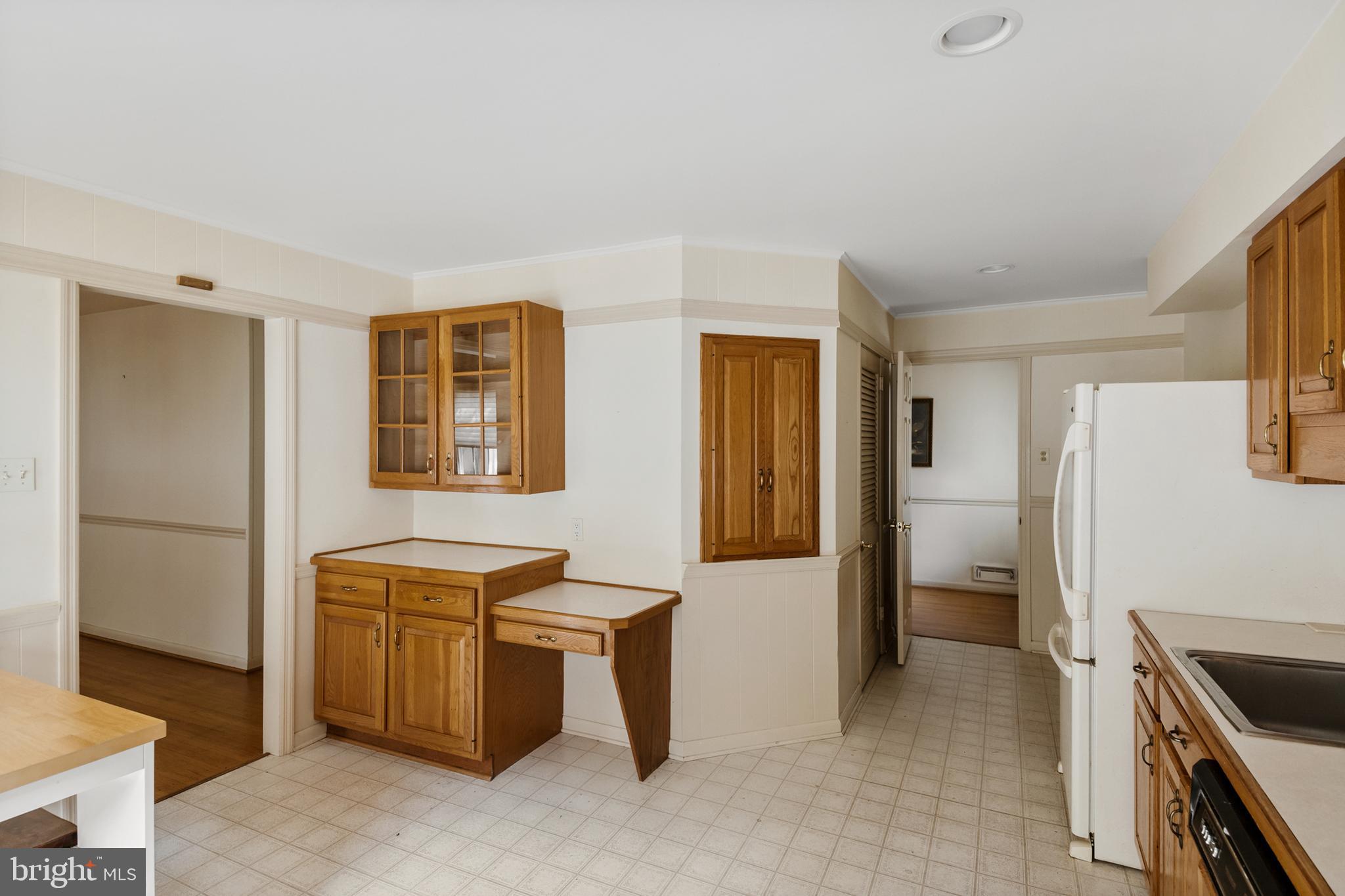 151 Pearl Croft Road Cherry Hill, NJ 08034 - Photo 16 of 32