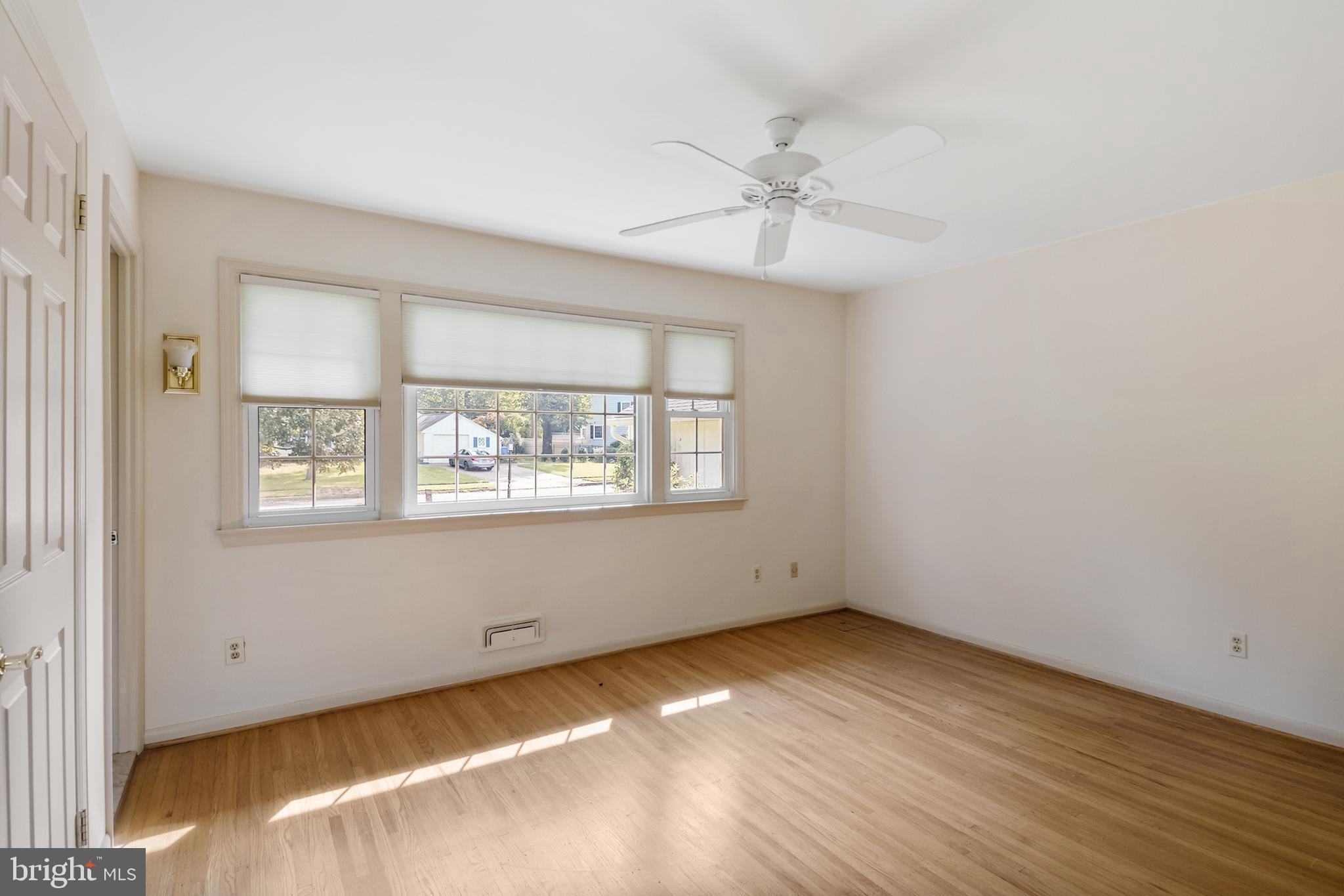 151 Pearl Croft Road Cherry Hill, NJ 08034 - Photo 20 of 32