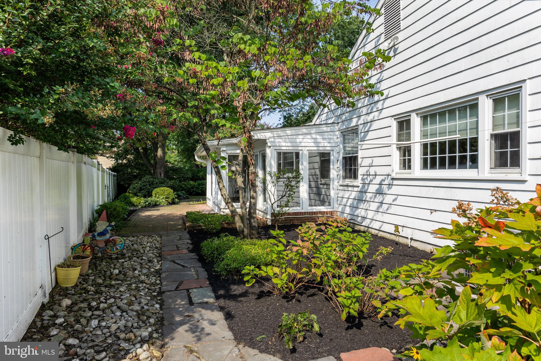 151 Pearl Croft Road Cherry Hill, NJ 08034 - Photo 28 of 32
