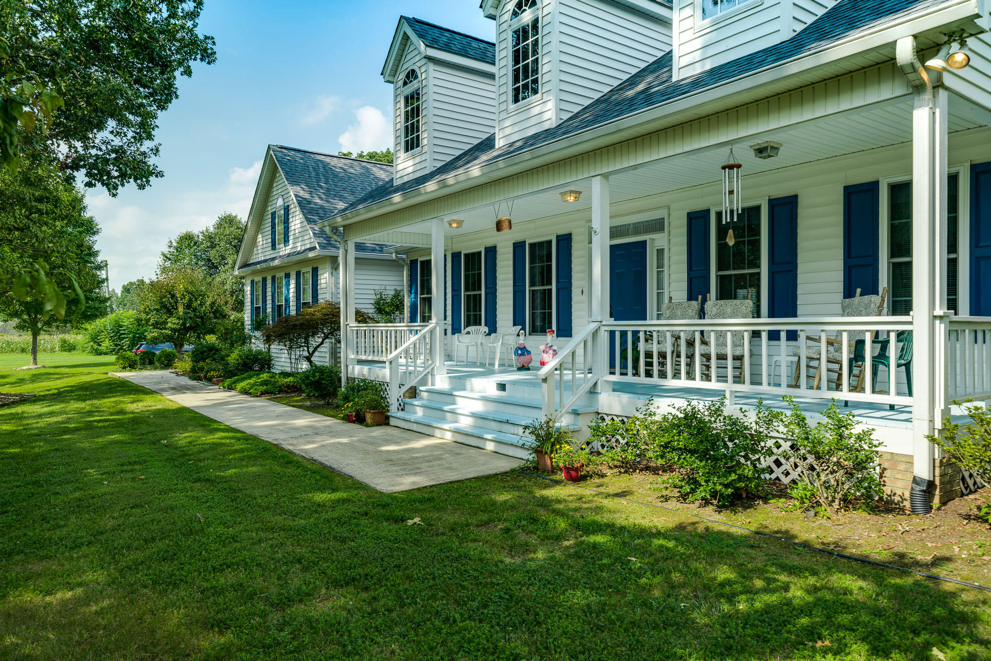 2012 Ona Road Crossville, TN 38572 - Photo 2 of 40 Front porch