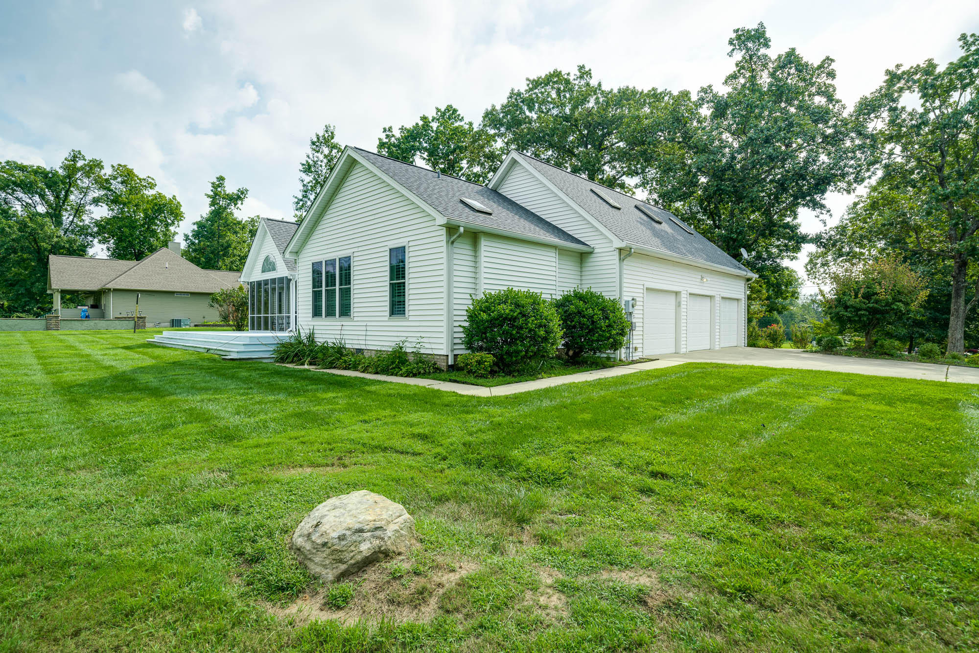 2012 Ona Road Crossville, TN 38572 - Photo 33 of 40 Three car garage w/storage room