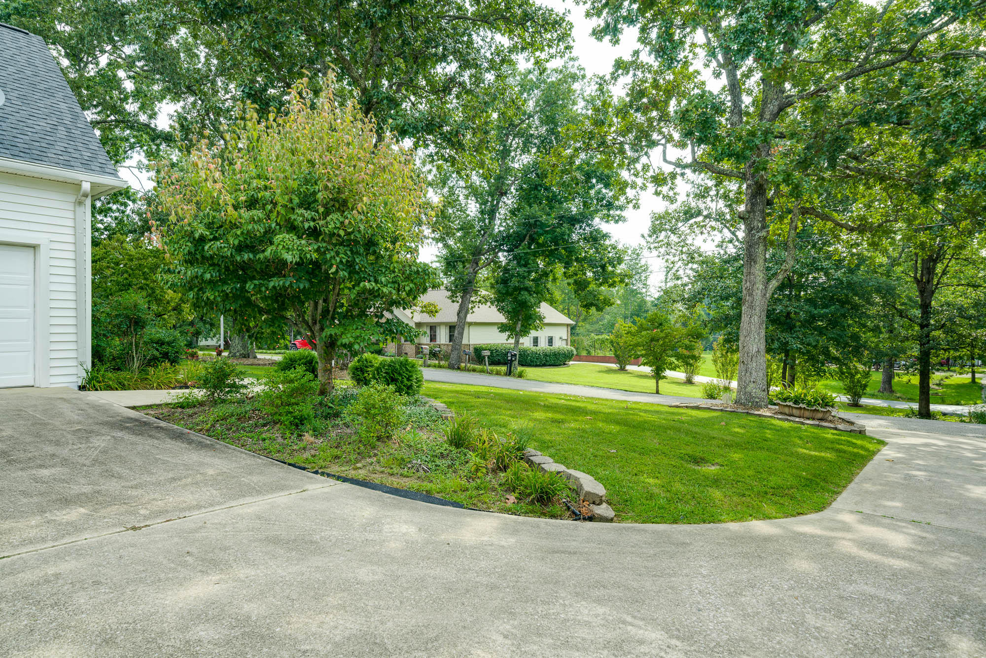 2012 Ona Road Crossville, TN 38572 - Photo 38 of 40 Plenty of parking