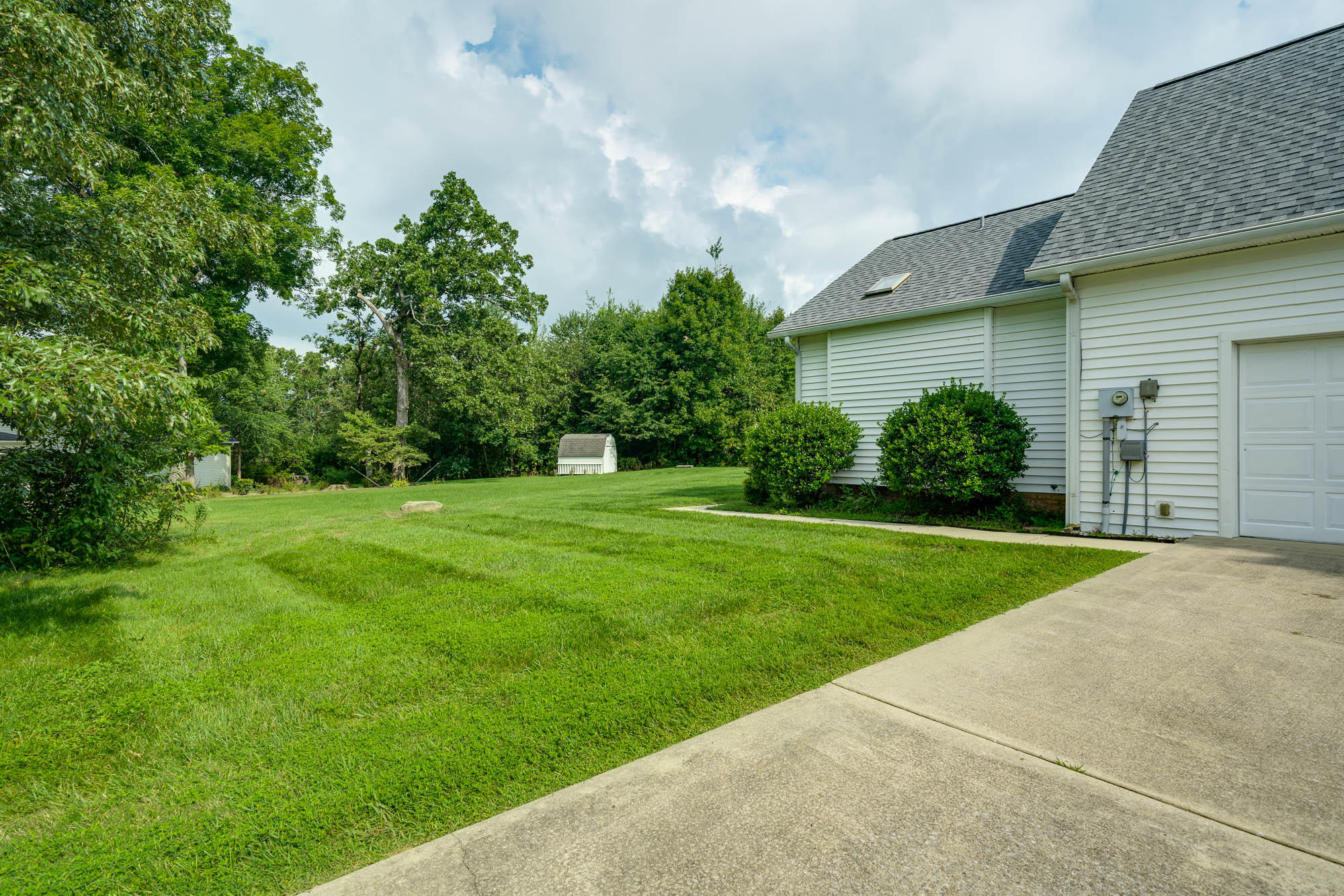 2012 Ona Road Crossville, TN 38572 - Photo 39 of 40 Roof new 2016