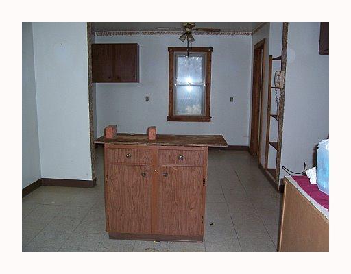 2285 Hookstown Grade Road Coraopolis, PA 15108 - Photo 4 of 8 Kitchen. 26x13 eat-in-kitchen