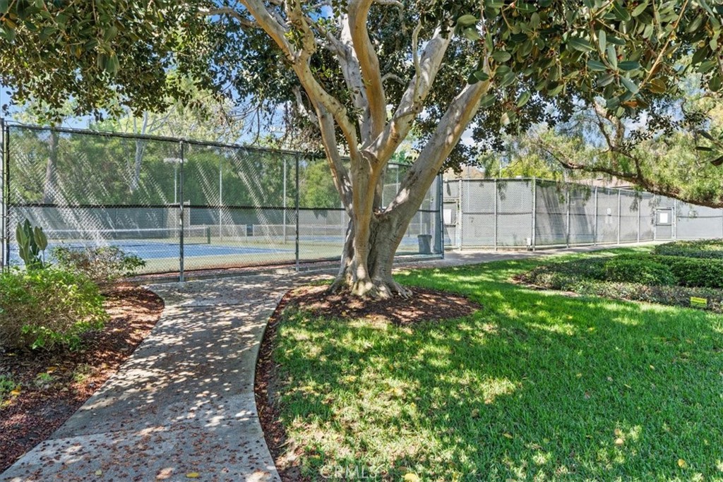 208 Springview Irvine, CA 92620 - Photo 36 of 58