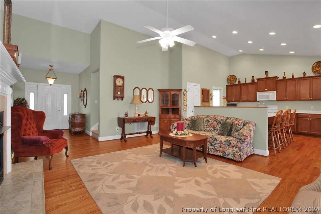10703 Aberdeen Road Aberdeen, NC 28315 - Photo 5 of 33 a living room with furniture and kitchen view