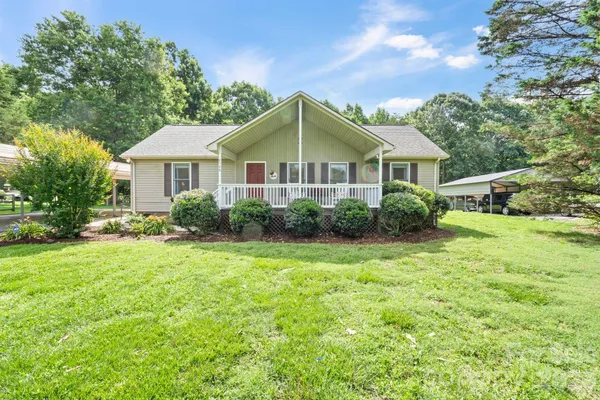 $299,900 | 6168 King Wilkinson Road, Denver, NC 28037