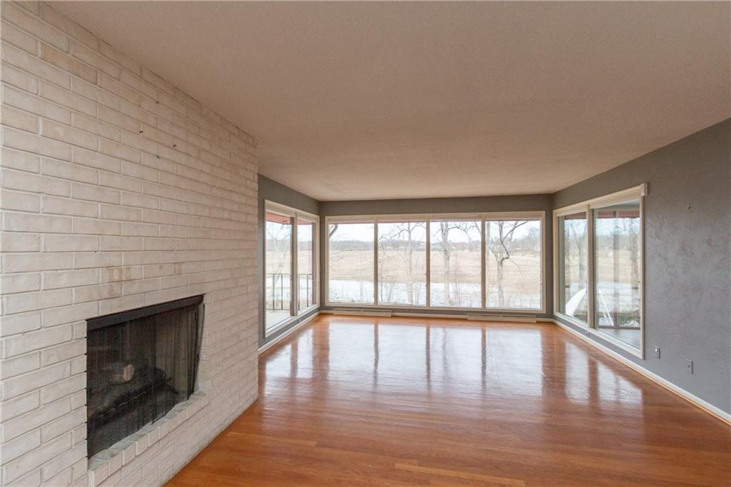 4430 North Riverside Drive Columbus, IN 47203 - Photo 15 of 45 Gallery Image 15